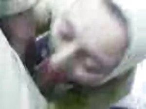 ロシアの奴隷支配で痛みクラブ 女の子 向 ...