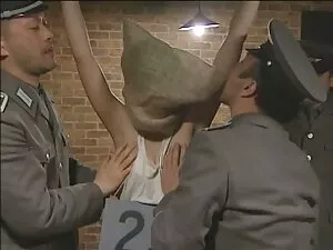 Scarlit 女の子 の ため の エ ...