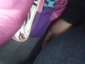 鼻ピアス 女の子 用 エロ ビデオ