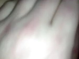 甘い塗料彼女の唇とともに精液 女の子 向 ...