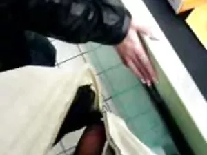 深肛門のためのかわいいTsデイジー-テイ ...