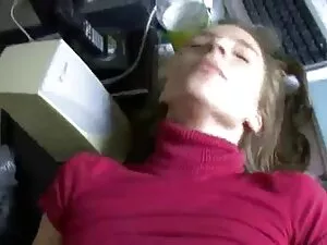 ティファニー-ルッソ-一緒に遊ぼう 女の ...